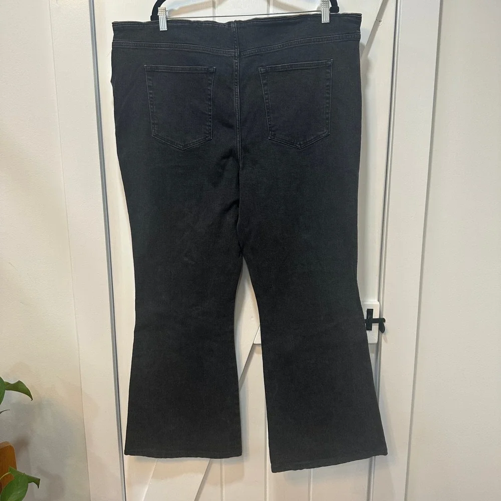 BDG Urban Outfitters Womens Jeans 38 NWT $89 Black Zipper Waist Bootcut Grunge